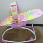 Cadeirinha de descanso e vibração Mastela rosa (valor inicial 15 dias) - Imagem 2